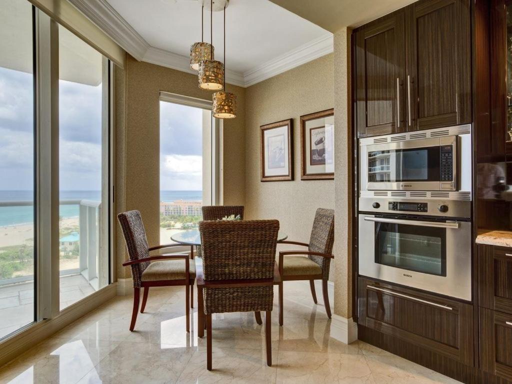 Ritz Carlton Luxurious Residence On Singer Island Riviera Beach Exterior photo